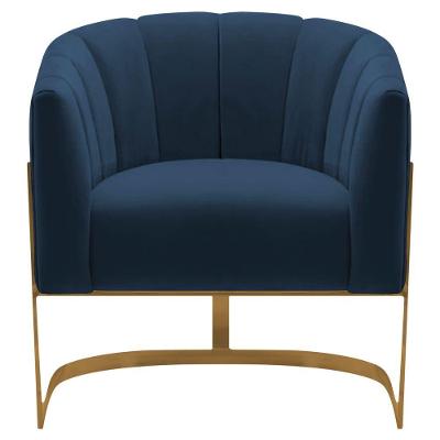 Poltrona Decorativa Sala De Estar Recepção Mavie Base De Ferro Dourado Suede Azul Marinho