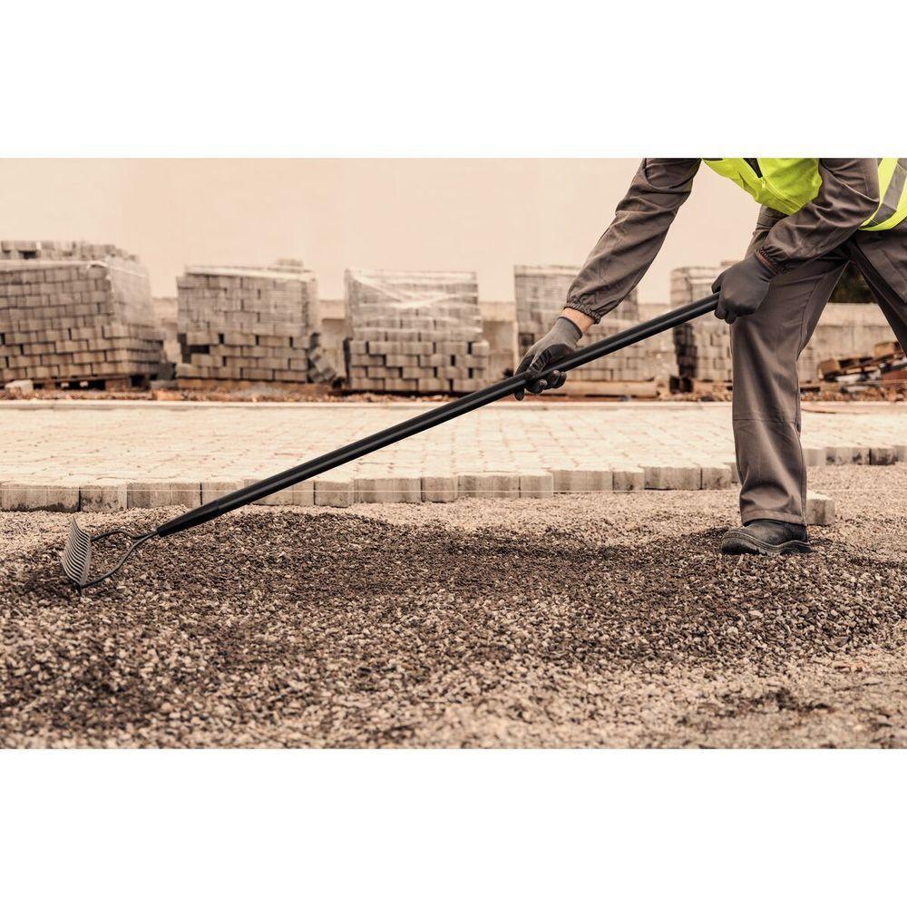 Ancinho Duplo Pesado Com Haste Tramontina Com 16 Dentes E Cabo De Fibra 135 Cm - 2