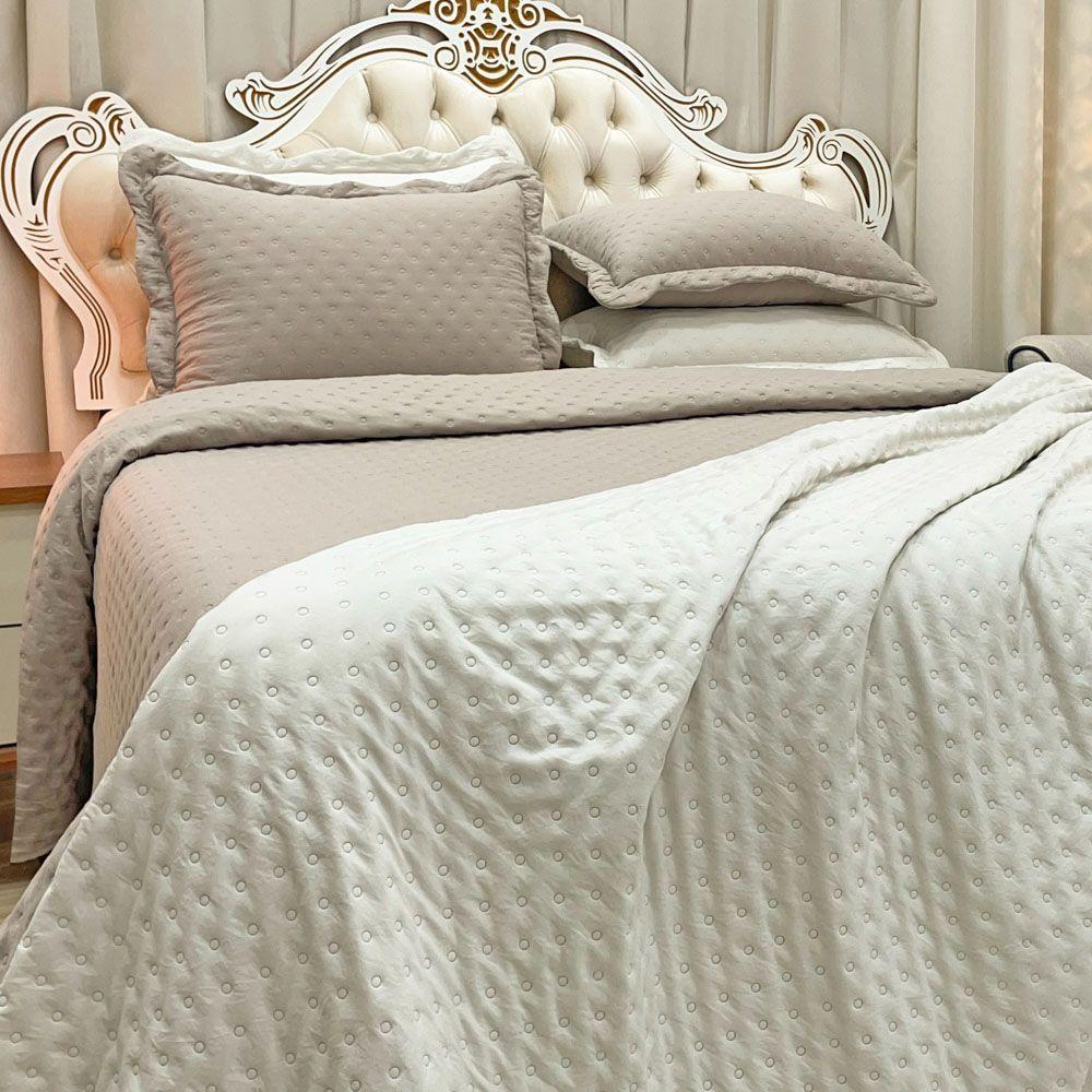 Kit Cobre Leito Colcha Perone King Dupla Face Toque De Pluma Micro Percal 300 Fios 3 Peças - Cáqui - 2