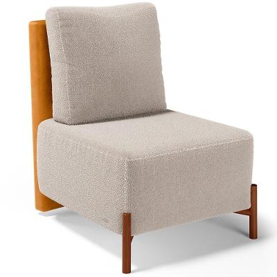 Poltrona Decorativa Hungria L02 Sala de Estar Couro Sintético e Linho Creme Lyam Decor