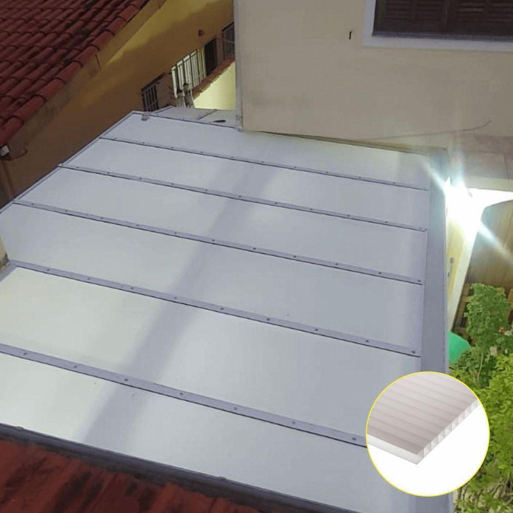Chapa De Policarbonato Alveolar Branco 4mm 2,10m X 3,00m - 3