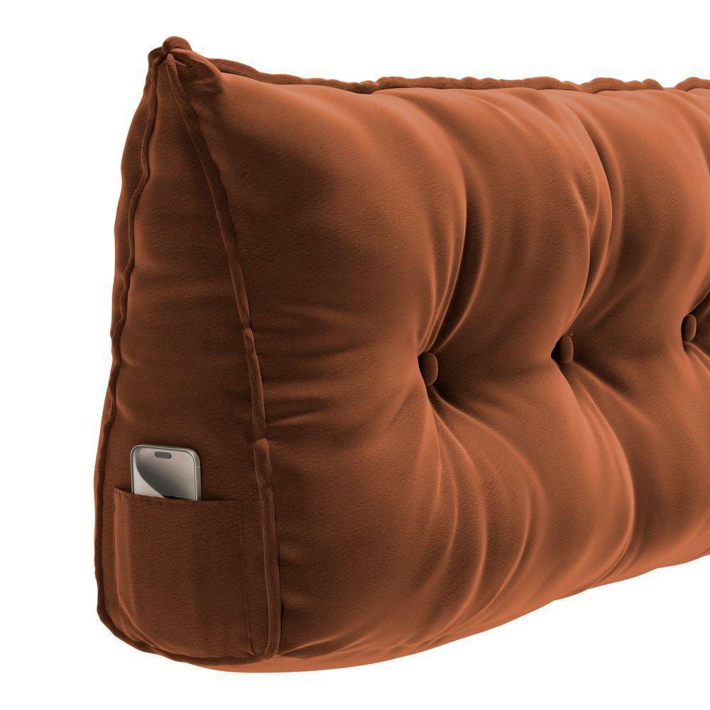 Kit 02 Almofadas Para Cabeceira Encosto Apoio Lombar Spot 90cm Com Porta Celular Veludo - Desk Design Cor Terracota - 3
