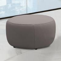 Puff Decorativo Mariele Sala De Estar Pés Em Madeira Couro Avelã G88 - Gran Belo - 1