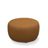 Puff Decorativo Mariele Sala De Estar Pés Em Madeira Couro Caramelo G88 - Gran Belo - 4