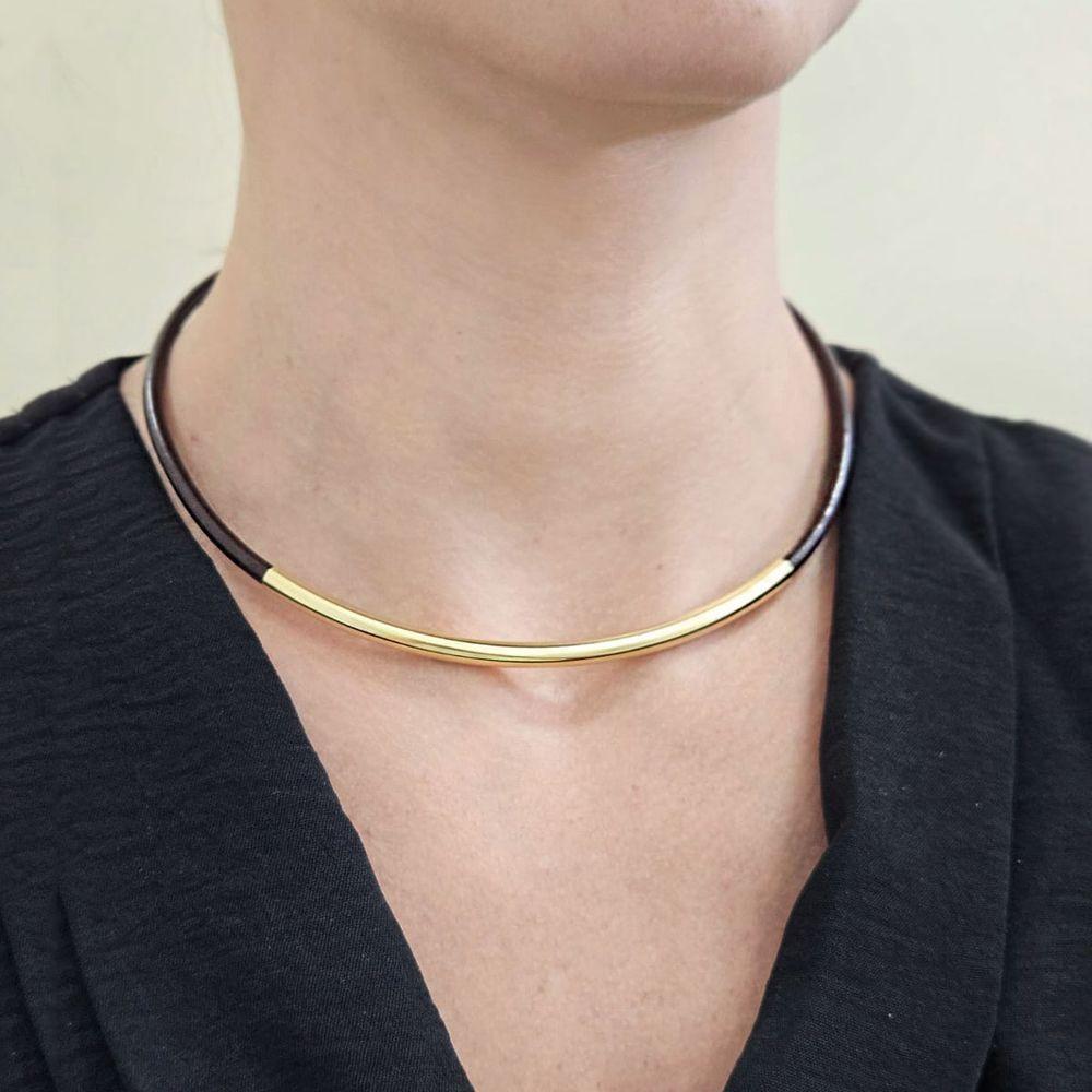 Colar De Couro Natural Café Com Canutilho Longo Revestido Em Ouro - 3