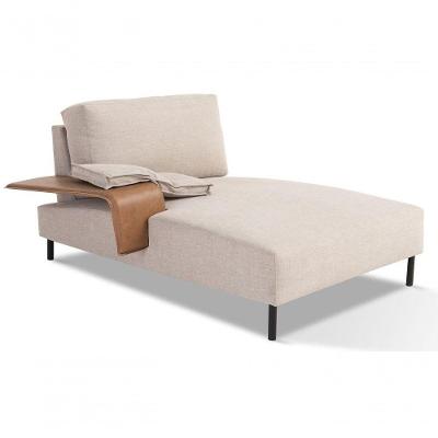 Chaise Long Estofada Tecido Bege 1,20x1,62x0,80mt Braço Couro Natural