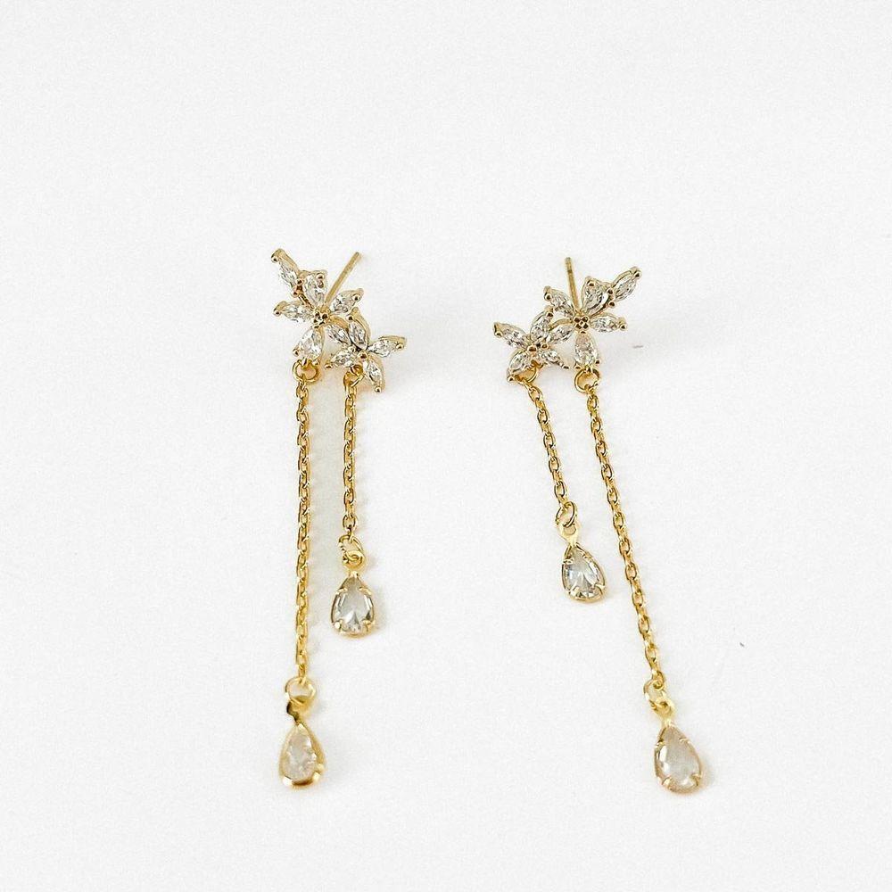 Brinco Zirconias Com Corrente Banhados A Ouro 18k - 2