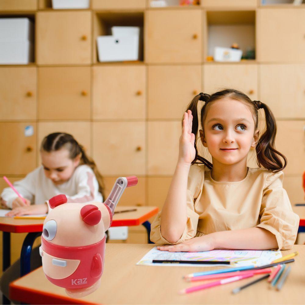 Apontador De Mesa Manual Depósito Botmonster Vermelho - Kaz - 3