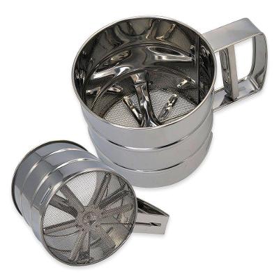 Caneca Peneira Polvilhadora Em Aço Inox - 250g