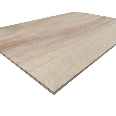 Compensado De Virola Naval (160cm X43cm X 6mm)