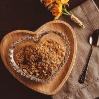 Kit Com 2 Bandejas De Coração Em Bambu Servir Decorar 17x16,5cm - 8