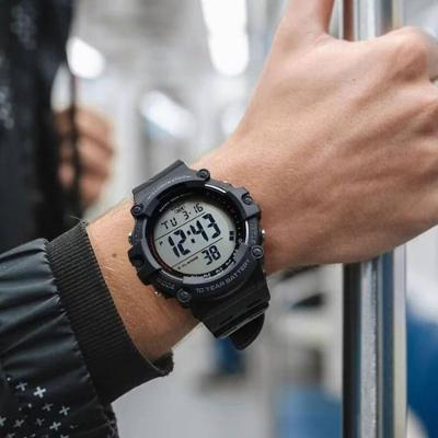 Relógio Casio Standard Ae-1500whx-1avdf