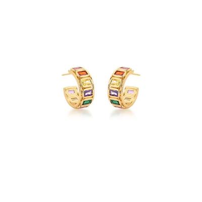Brinco De Argola Média Com Cristais Coloridos Banhado Em Ouro