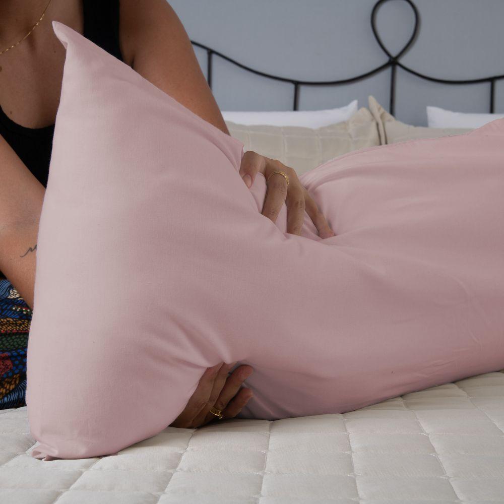 Capa Para Travesseiro Fofuxão 1 Peça 1,46m X 46cm 80% Algodão 20% Poliéster Percal 140 Fios Com Zíper - Rosê - 3