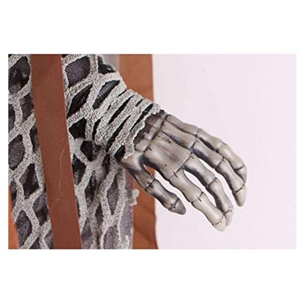 Boneco Bruxa Esqueleto Na Jaula Halloween Com Som E Luz - 6