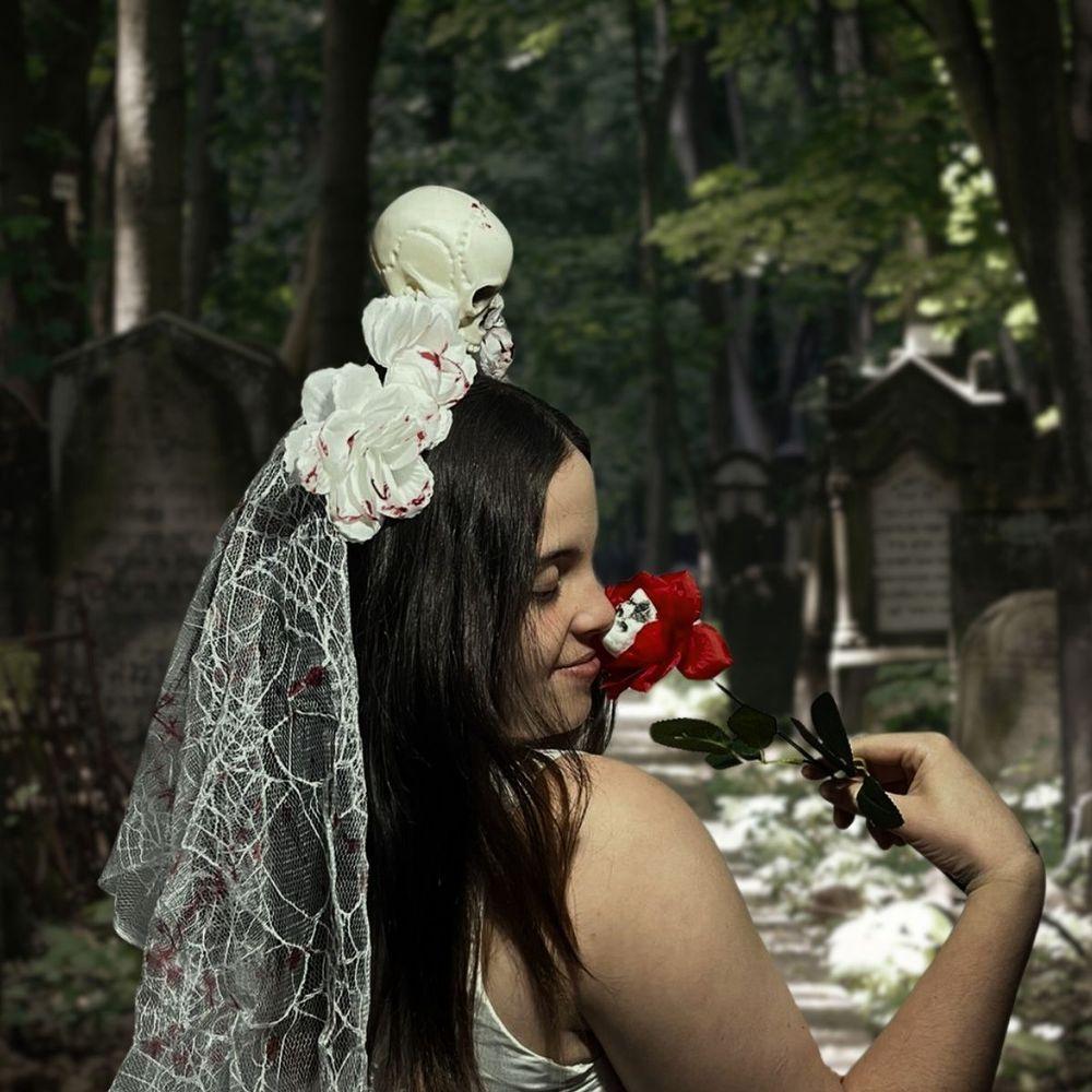 Decoração Halloween Flor Sangrenta Olho Caveira - 1 Un - 6