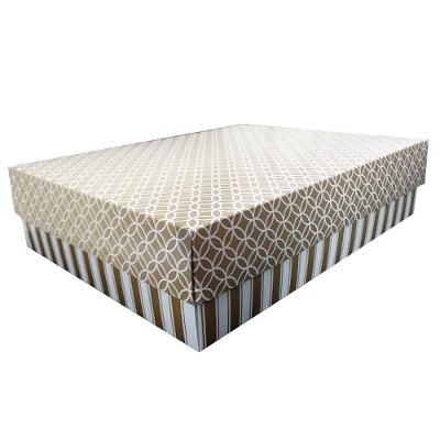 Caixa De Presente Dourada Círculos E Listras - 22cm X 28cm