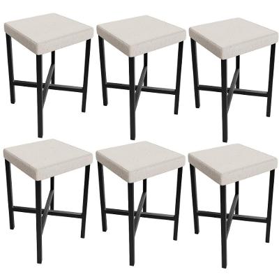 Kit 06 Banquetas Stella Assento em Linho Estrutura em Aço Encosto Baixo Branco para Cozinha