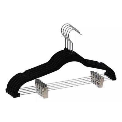 Kit 05 Unidades Cabide Slim Veludo Preto Com 10 Presilhas