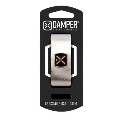 Damper Em Couro E Tag Em Metal Prata Metal Dmmd01