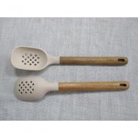 Colher De Serviço De Silicone Com Cabo Em Acácia Spicy Bege - 6
