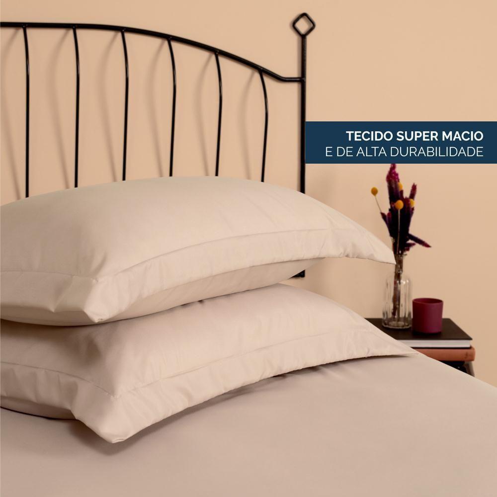 Kit 2 Fronhas Slim Com 3 Abas 50cm X 70cm Micropercal 200 Fios - Bege - 2