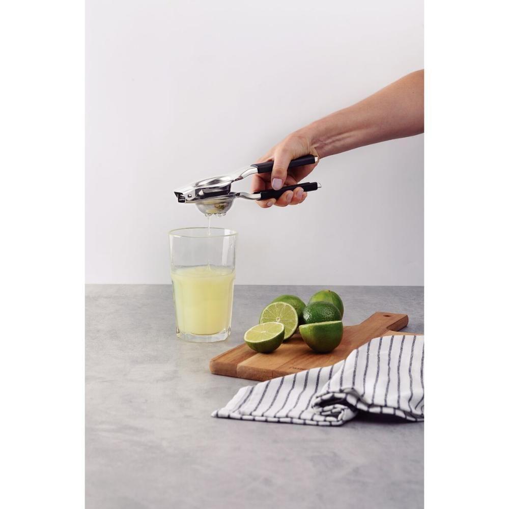 Espremedor De Limão Tramontina Utilitá Em Aço Inox Com Cabo De Polipropileno Preto - 3
