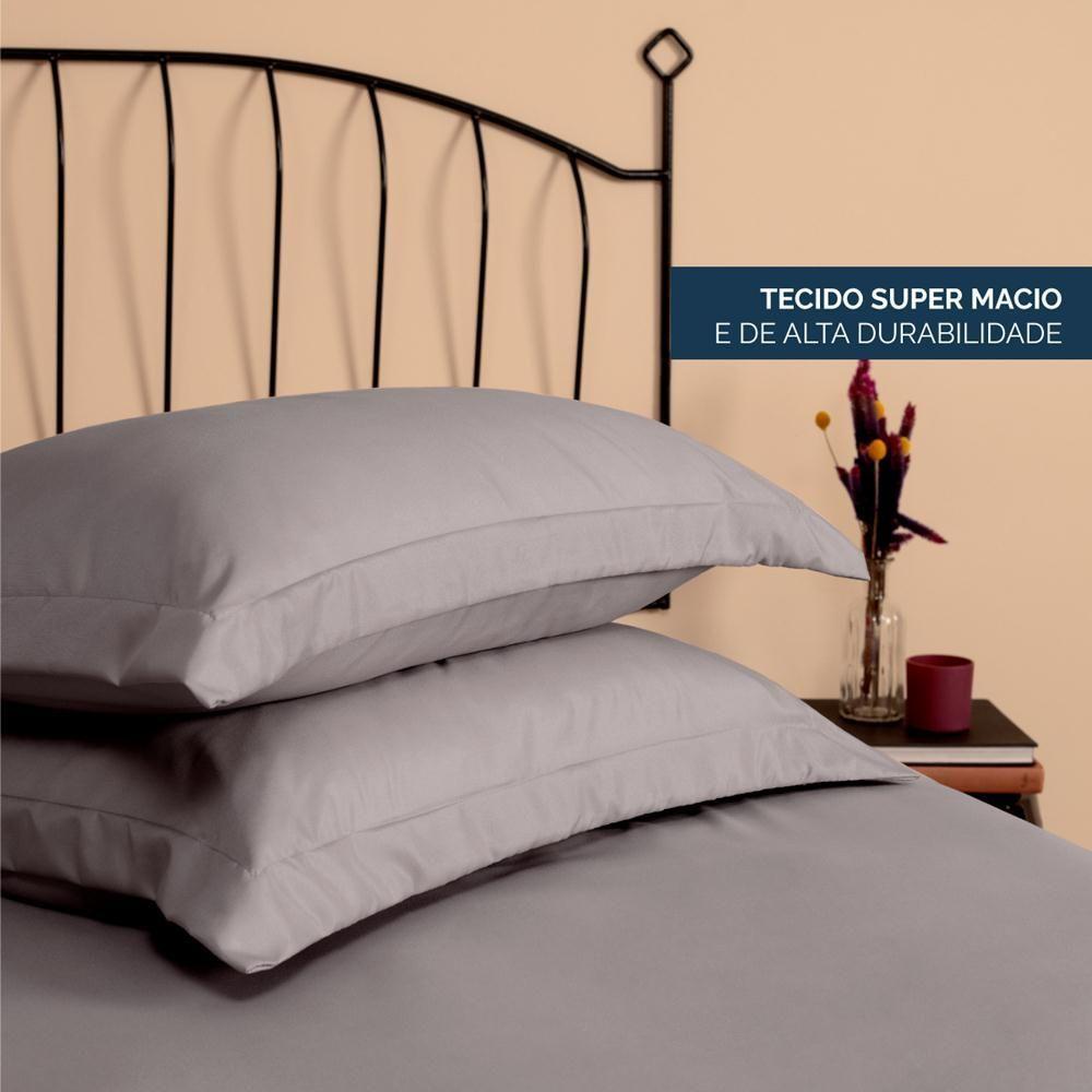 Kit 2 Fronhas Slim Com 3 Abas 50cm X 70cm Micropercal 200 Fios - Cinza - 2