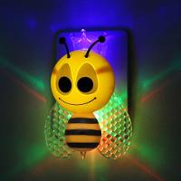 Luz Noturna Taschibra Led Bee Com Sensor Com Controle Da Luz 0,5w Bivolt Amarelo - 1