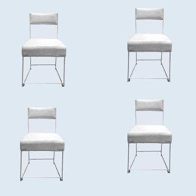Kit 04 Cadeiras Atena Base De Ferro Maciço Prata Veludo Bege D'classe Decor