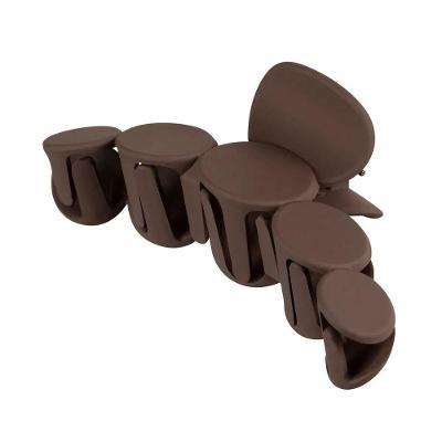 Piranha Esfera Grande Proart Fixação Firme Para Cabelos Volumosos E Durabilidade Marrom