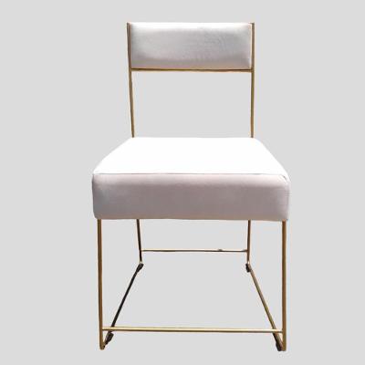 Cadeira Atena Base De Ferro Maciço Dourada Suede Bege D'classe Decor