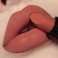 Batom Bala Vegano Matte 4g Dailus Acabamento Matte Intenso e Longa Duração Descontraída - 1