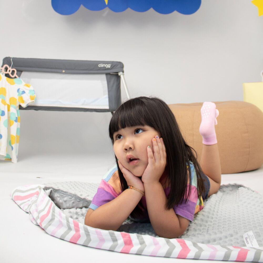 Cobertor Manta Macia Infantil 100% Poliéster Dupla Face Estampa De Onda Cor Rosa E Cinza - 2