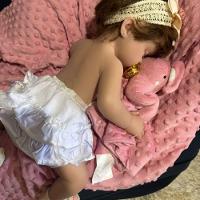 Bebê Reborn Silicone Sólido Menina Dormindo - 6