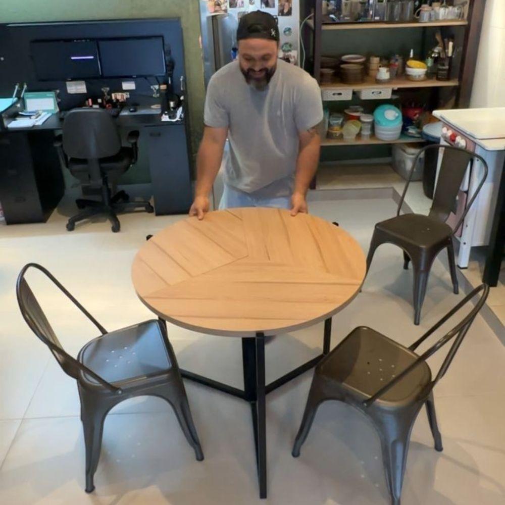 Mesa Redonda Dobrável 90cm Amadeirado Claro Mdf 25mm Com Ferro Ideal Para 3 Pessoas - 6