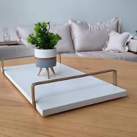 Bandeja Decorativa Branca Com Borda Infinita Alça Cobre - 2