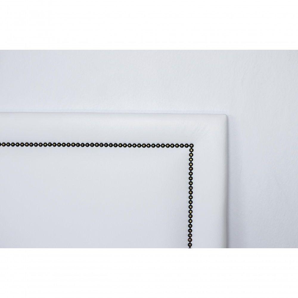 Cabeceira Casal Reta Luxo 140x60 Courino Branco - Tachas Fumê - 4