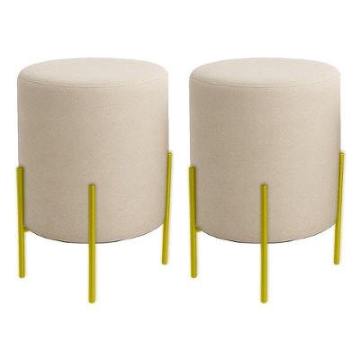 Kit 2 Puffs Orgânicos Veludo Thor Com Pés De Ferro Dourado - 7 Decor Bege