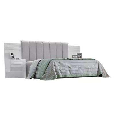 Cabeceira Queen íris Estofada Com 2 Mesas De Cabeceira D'doro Branco Ripado 1,60m