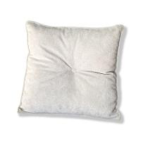 Almofada Quadrada Tina Com Botão Central 50x50 Cm Boucle 7 Decor Bege - 1