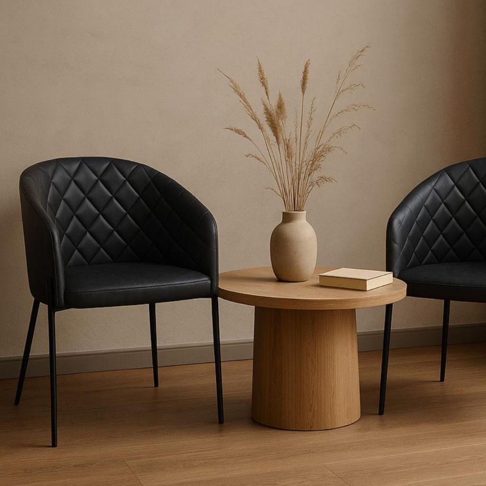 Poltrona Estofada Com Base Fixa Em Aço Carbono Pintura Epóxi – Laura Exclusiva Courino Durango Preto - Preto Fosco Epóxi - 1