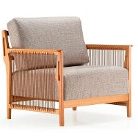 Poltrona Com Braços Los Ozki Madeira Eucalipto Cedro Tecido 430c Corda Redonda Canela