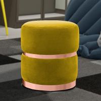 Kit 2 Puffs Decorativos Com Cinto E Aro Rosê Round C-279 Veludo Amarelo - Domi - 2