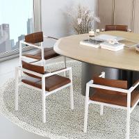 Poltrona Noah Fixa C/4 Pés 78 X 60,5 X 60,5 Cm Pés Brancos. Courino Whisky Courino Whisky - 2