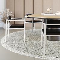 Poltrona Noah Fixa C/4 Pés 78 X 60,5 X 60,5 Cm Pés Brancos. Courino Preto Courino Preto