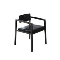 Poltrona Noah Fixa C/4 Pés 78 X 60,5 X 60,5 Cm. Courino Preto Courino Preto - 1