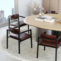 Poltrona Noah Fixa C/4 Pés 78 X 60,5 X 60,5 Cm. Courino Café Courino Café - 2