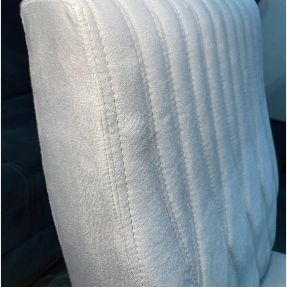 Conjunto De Mesa De Jantar Pedro Com 4 Cadeiras Gênova Veludo Bege - 4