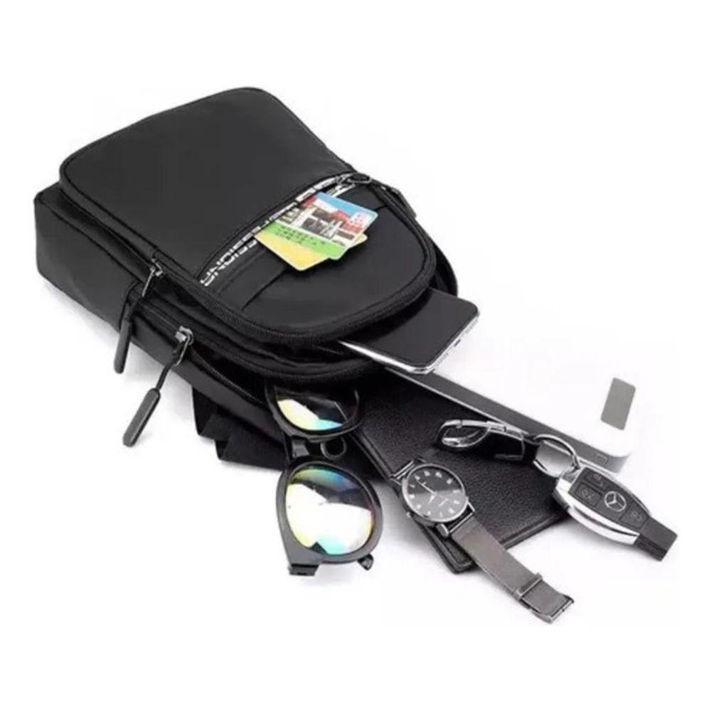 Mochila Bolsa Tiracolo Transversal Pochete De Peito Cross Body Impermeável Com Saída Para Fone Preto - 2